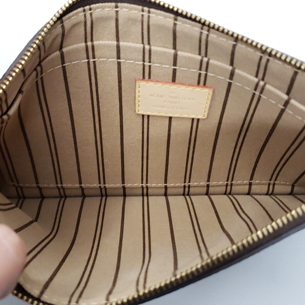 Authentic Louis Vuitton Neverfull Pochette Monogram Wristlet Clutch - Picture 11 of 14